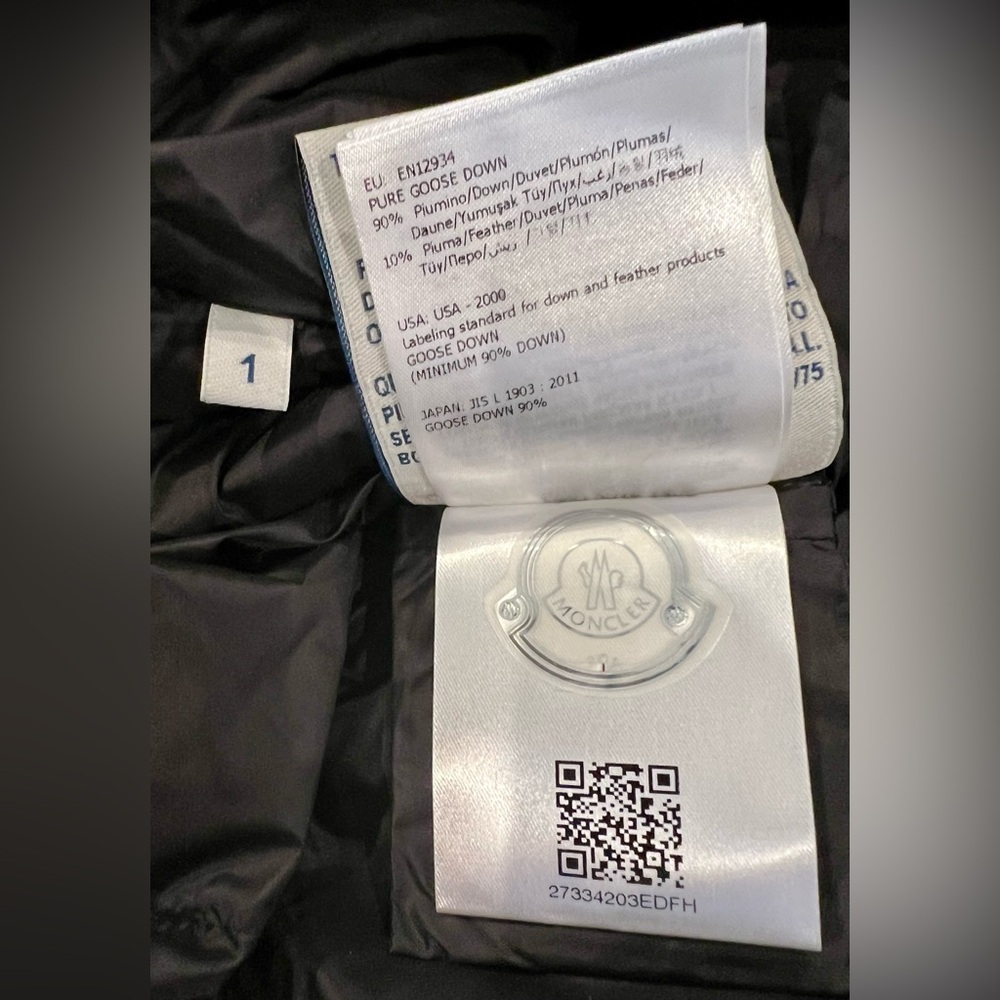 NWT Moncler Black Puffer GLYKERIA Vest with Hood Pockets Belt Size 1 Small - Picture 12 of 14